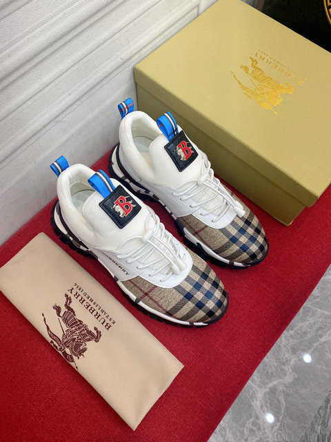 men Burberry shoes-059